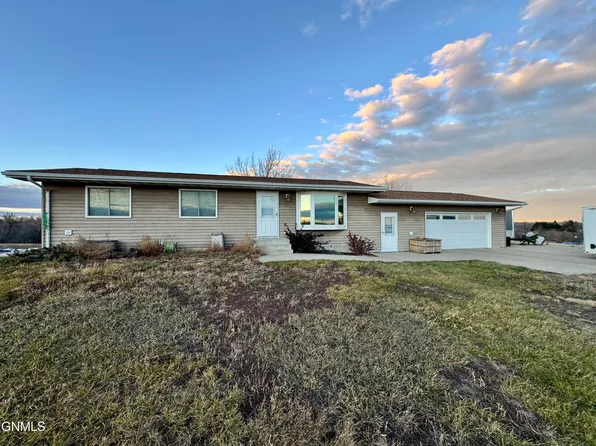 1533 53rd St W, Williston, ND 58801