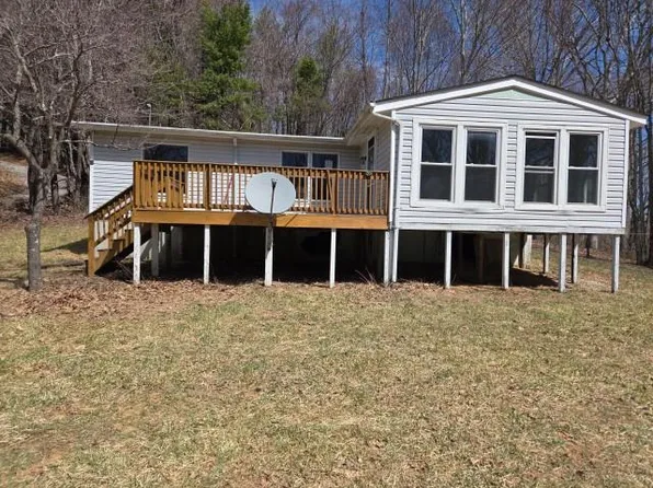 172 Copperwood Ln, Independence, VA 24348