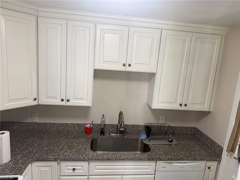 2524 E Little Creek Rd — Photo 8