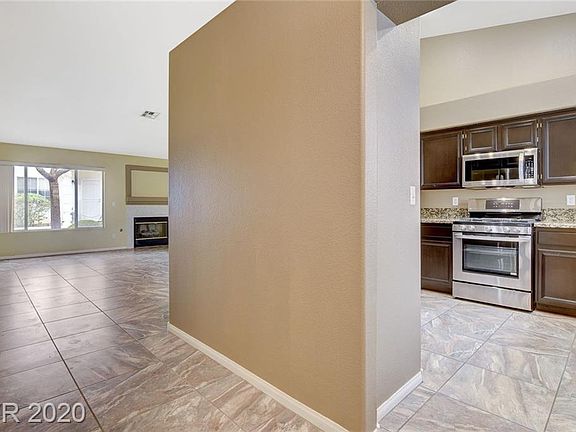 5th image of 7721 Top Hat Ave