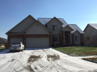 14424 Mockingbird Dr, Monroe, MI 48161
