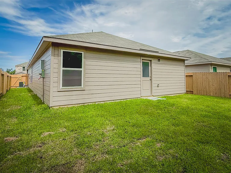 21327 Patton Hills Ln — Photo 39
