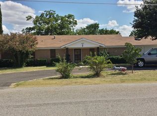 107 Bluegrass Dr, San Angelo, TX 76903