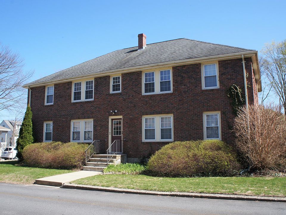 1st image of 163 Everett St
