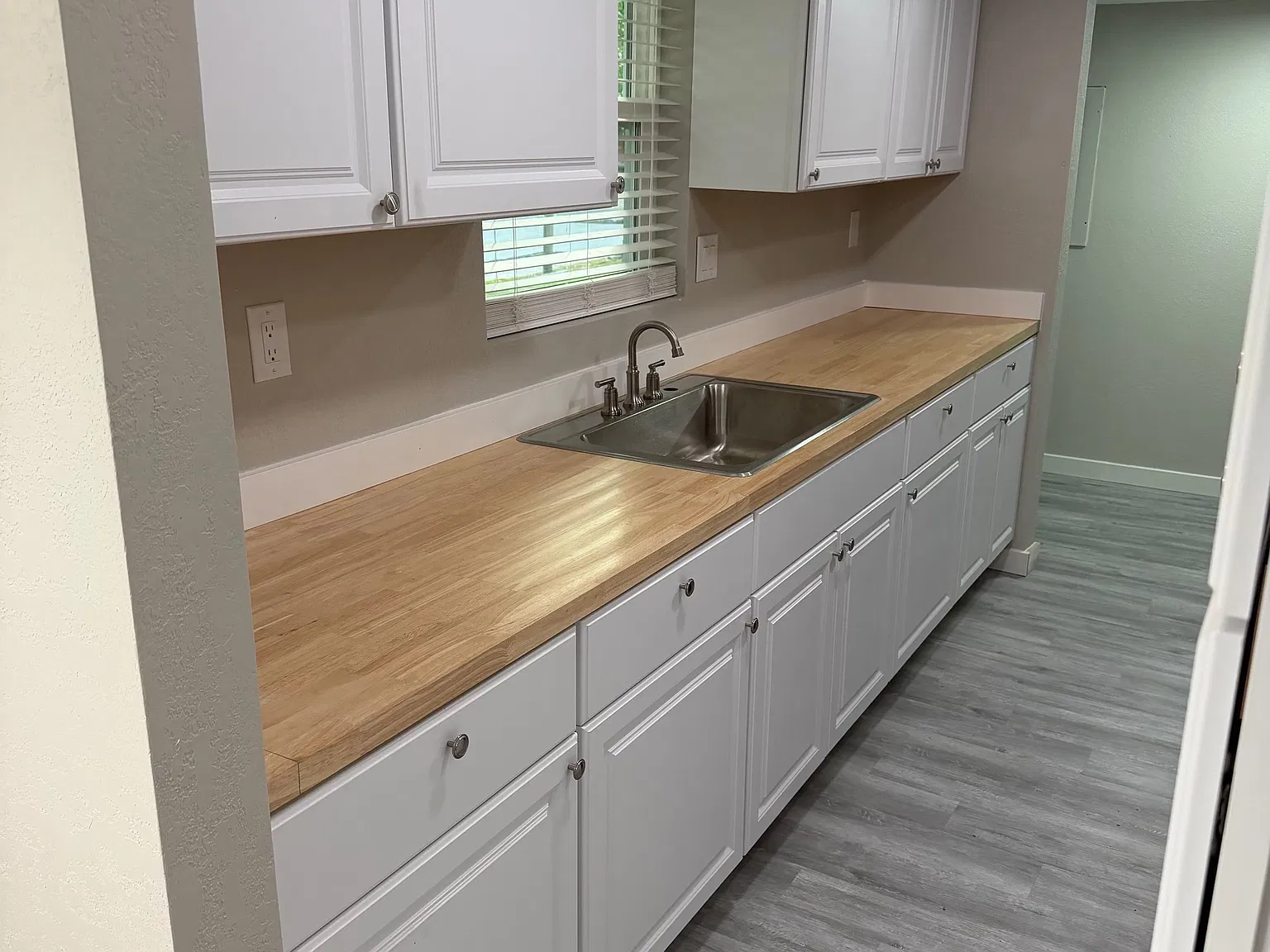 2 bed, 448 sqft, $2,500 — Photo 3
