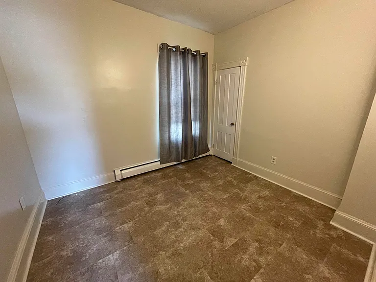49 E Center St #1 — Photo 9