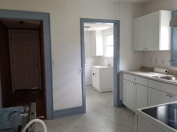 5th image of 1603 McMillan St