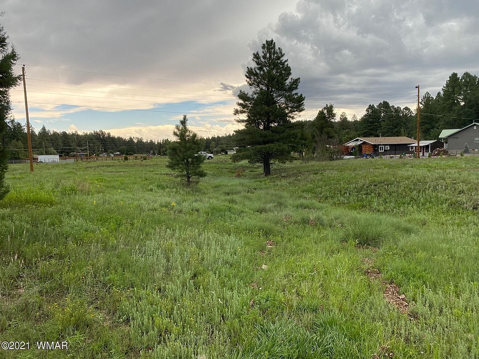 2nd image of 2800 Evergreen Dr