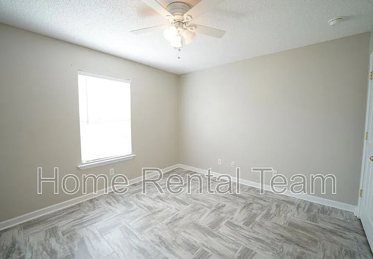 134 Mustang Dr — Photo 20
