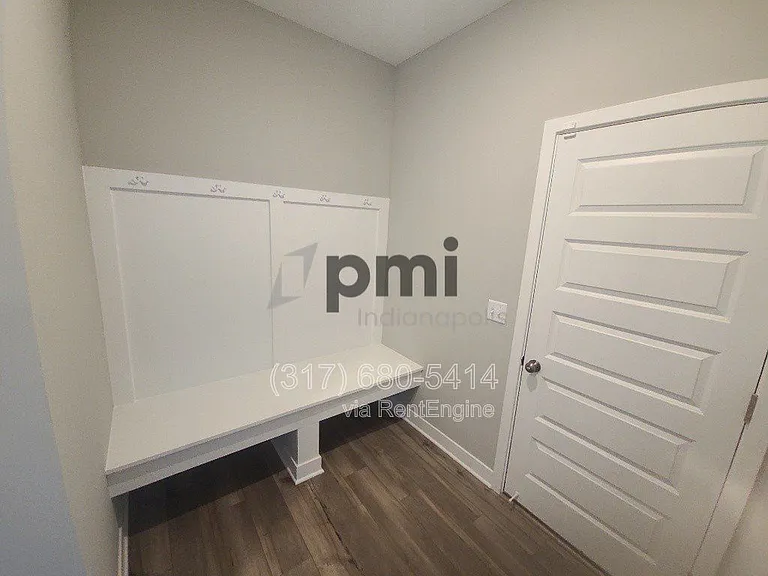 3546 Merchmont Rd — Photo 6