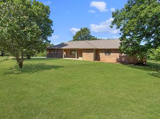 5212 Butterfield Dr, Loma Linda, MO 64804