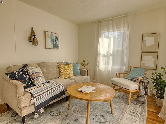 5th image of 1606 SE 148th Ave