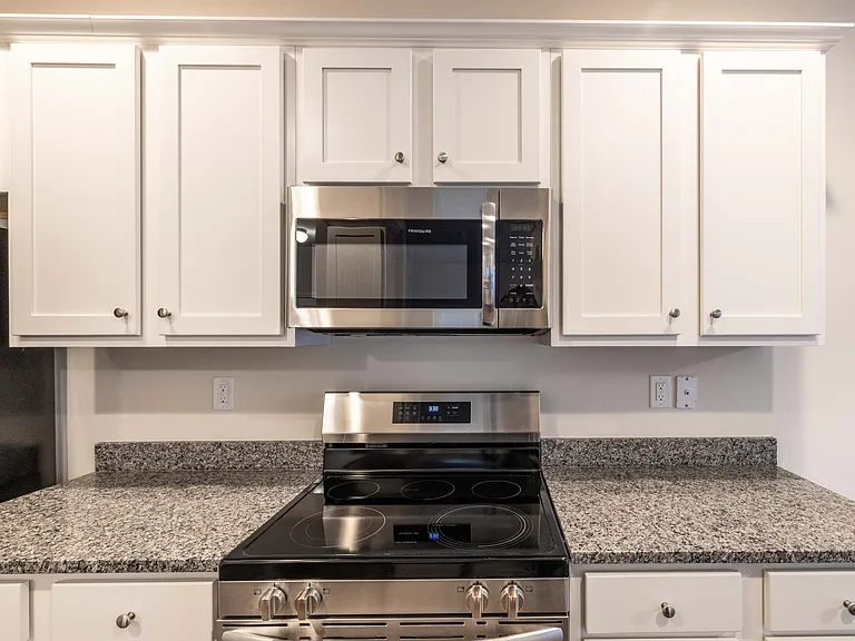142 S Bell Ave #1 — Photo 17