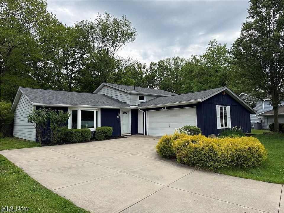1st image of 20541 Spruce Dr