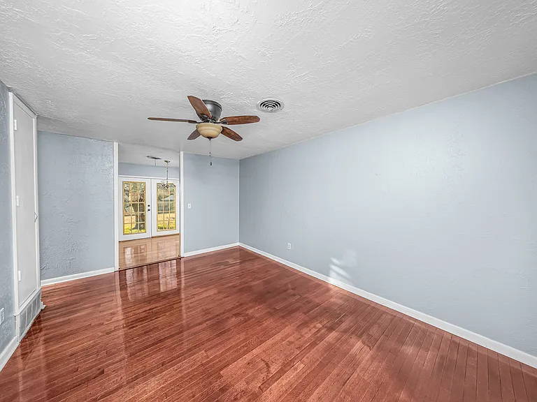 1632 NW 48th St — Photo 17