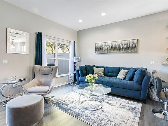3rd image of 2272 Leland Ln