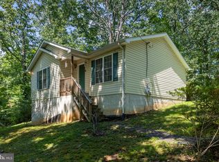 91 Glenn Rd, Stanardsville, VA 22973