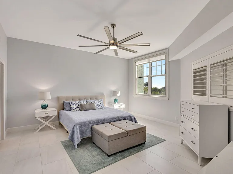 205 Mainsail Cir — Photo 32