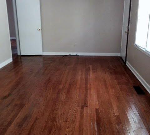 2nd image of 409 Camellia Rd