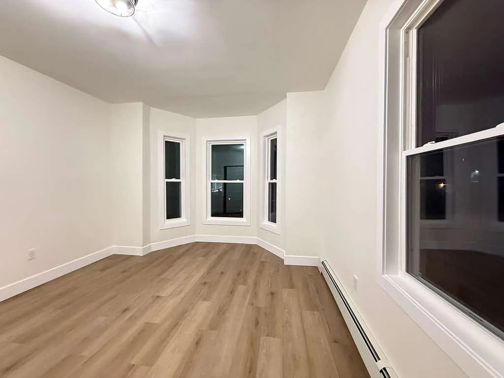 2 bed, 950 sqft, $2,195 — Photo 4