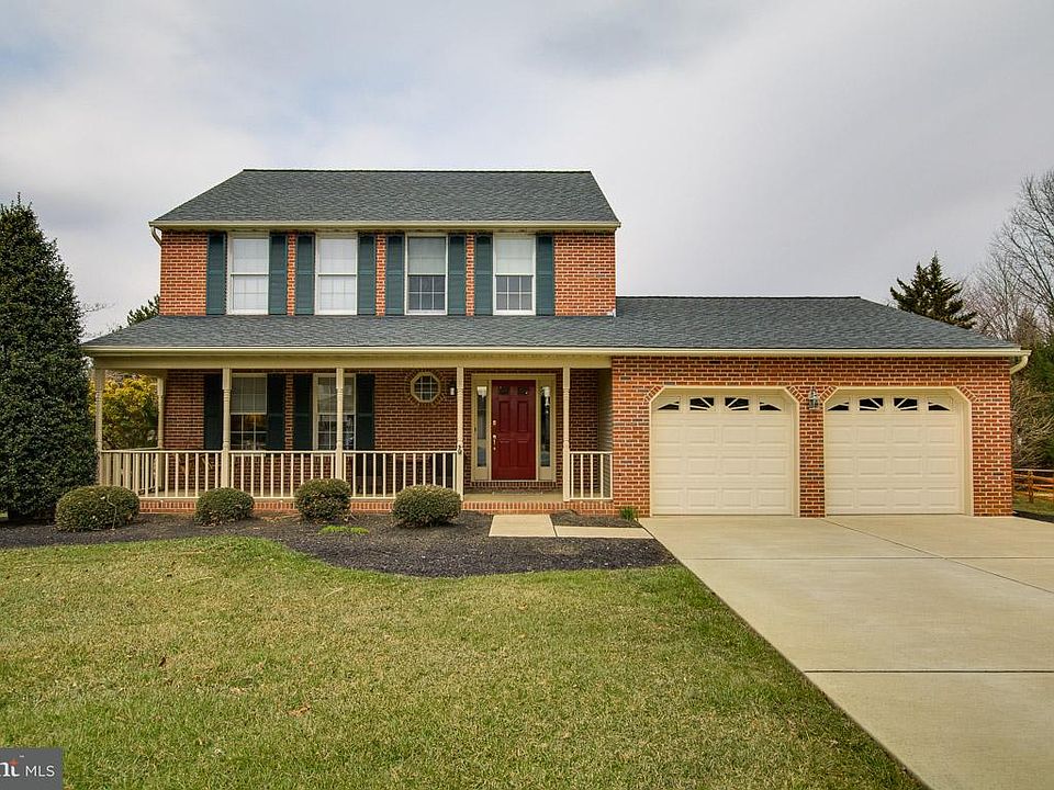 1st image of 1310 Gibbs Ct