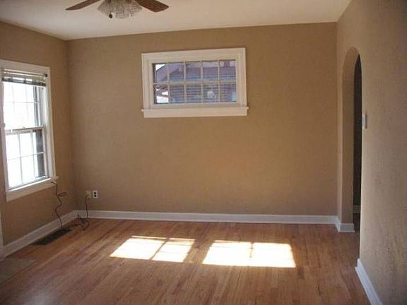 Formal dining room
