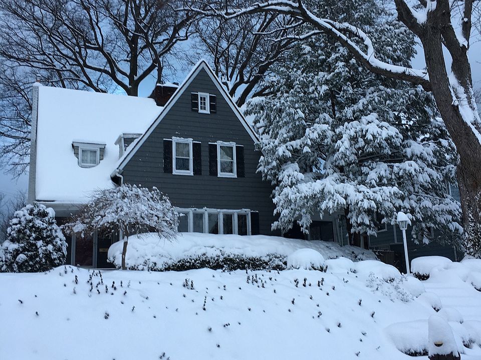 1st image of 1510 Lewis Dr
