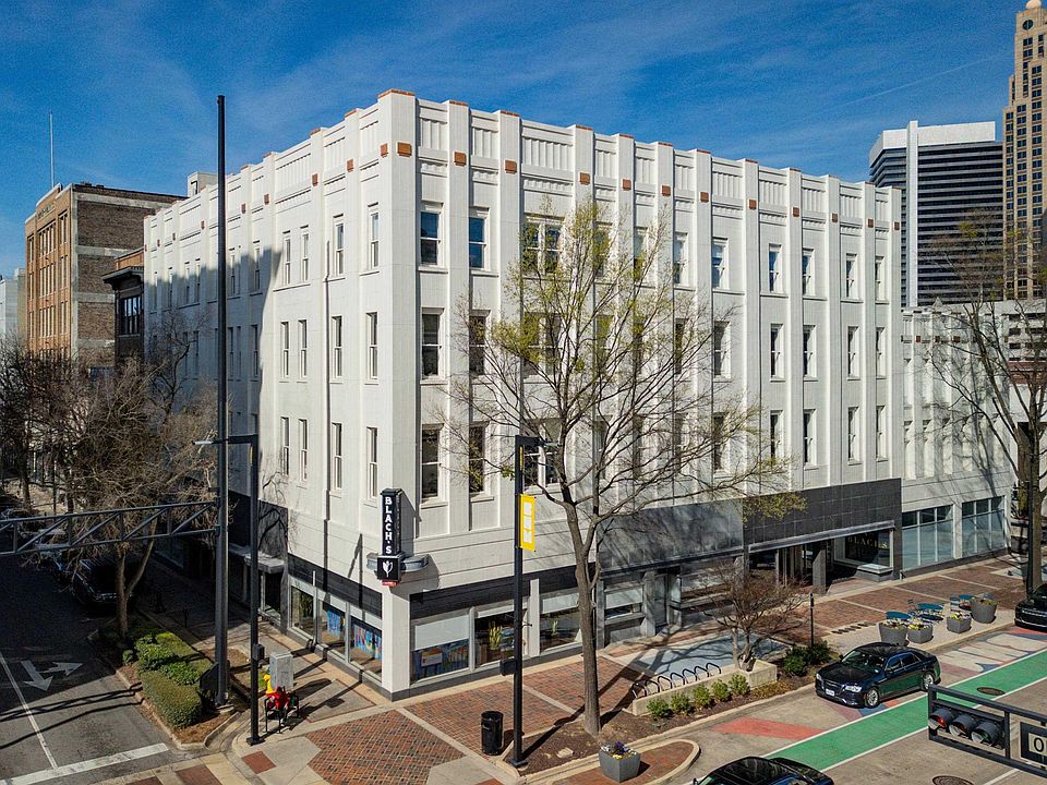 1st image of 300 20th St N APT 202