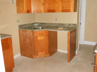 76 Thatcher St #5, Brookline, MA 02446