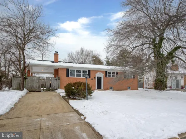 9911 Moreland St, Fort Washington, MD 20744