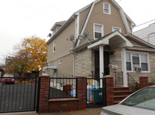 10318 103rd St, Jamaica, NY 11417