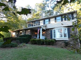 1450 Woodcrest Dr, Roswell, GA 30075