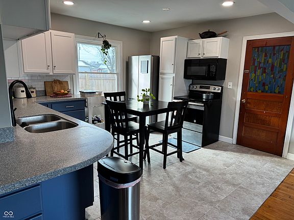 4th image of 108 E Harrison Dr