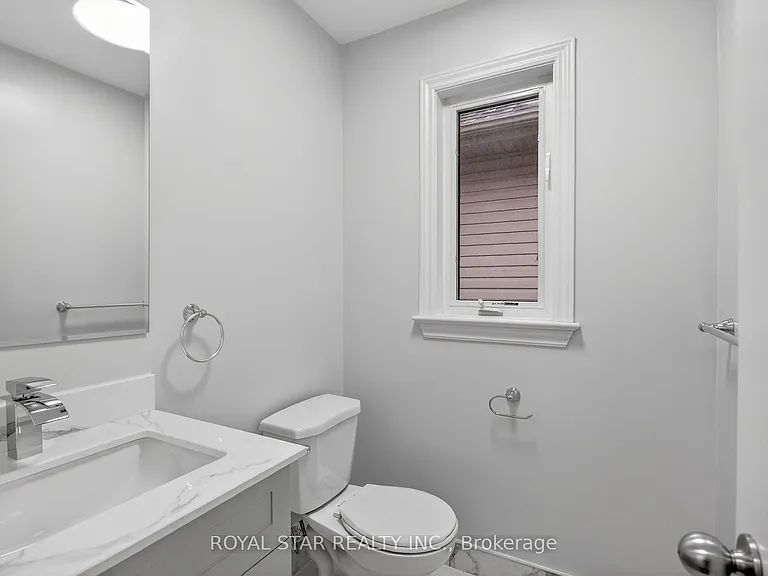 1448 Queensdale Ave — Photo 21