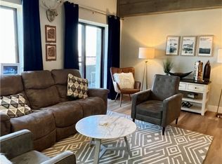 303 Sugar Top Dr UNIT 3825, Sugar Mountain, NC 28604
