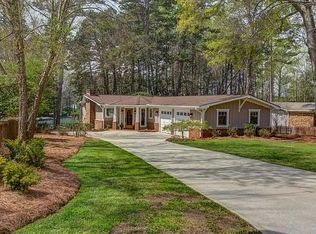 6570 Pine Ridge Cir, Cumming, GA 30041