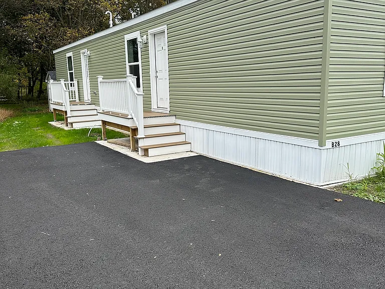 Route 57 W — Photo 29