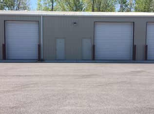 205 N Colfax St, Griffith, IN 46319