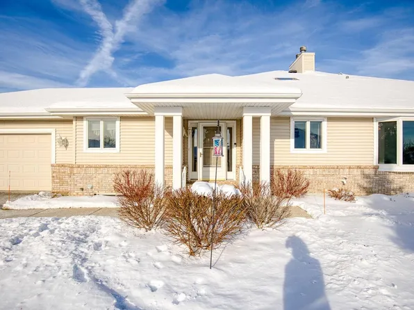 N78W17396 Wildwood DRIVE #4-2, Menomonee Falls, WI 53051