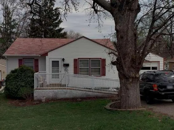 1321 Sibley St, Hastings, MN 55033