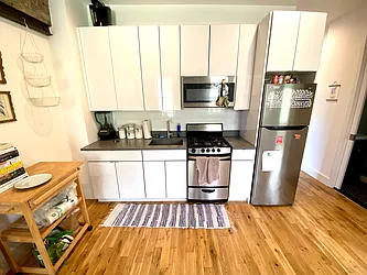 Rented by Nolita Group