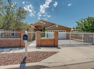 1925 Valley View Dr SW, Los Lunas, NM 87031