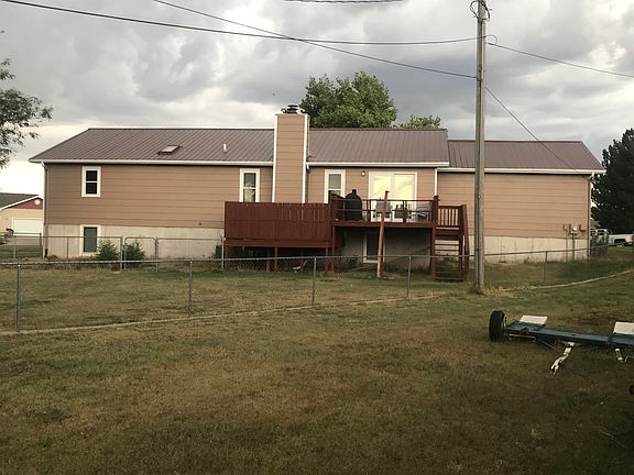 5th image of 3019 Anna Ave