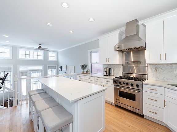 2nd image of 1444 N Cleveland Ave #1