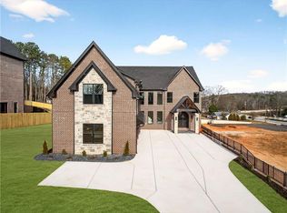 403 Thunder Rd, Buford, GA 30518