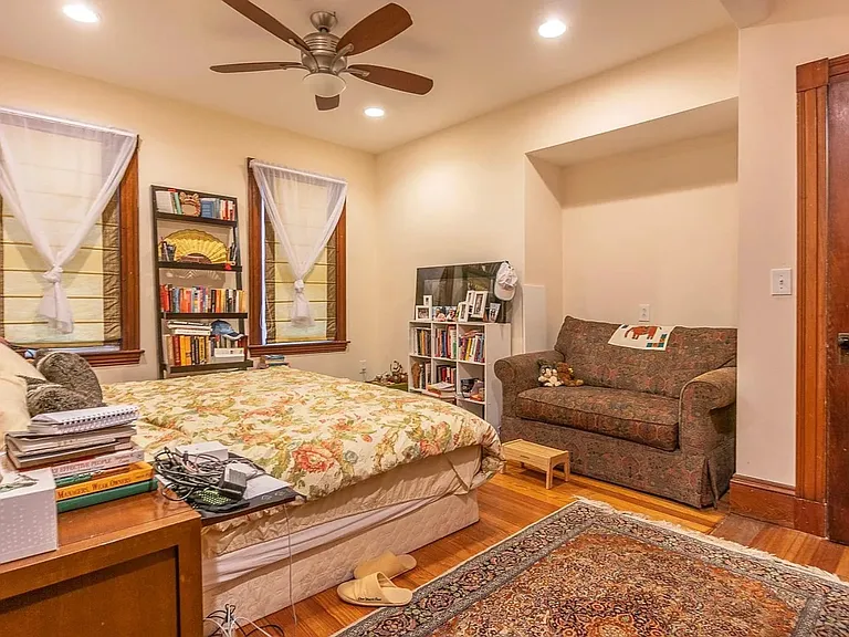 236 Concord Ave #2 — Photo 8
