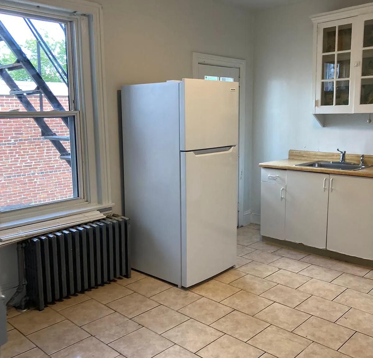2 bed, $1,520 — Photo 2