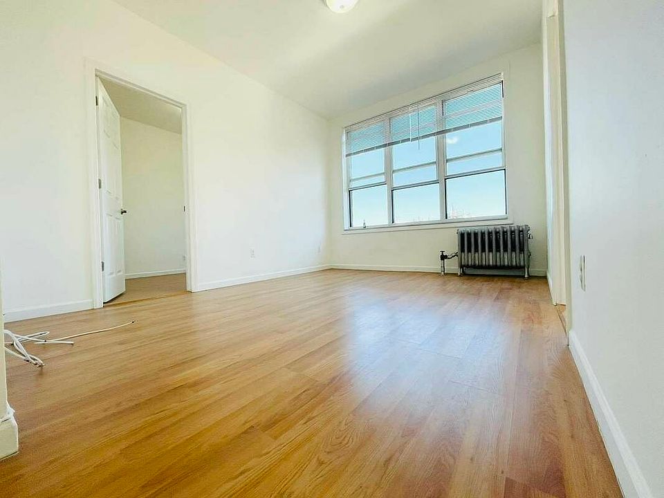 1st image of 28-21 37th St #4D