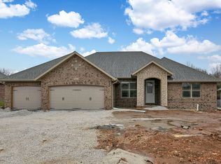 5042 S Prairie View Ct, Battlefield, MO 65619