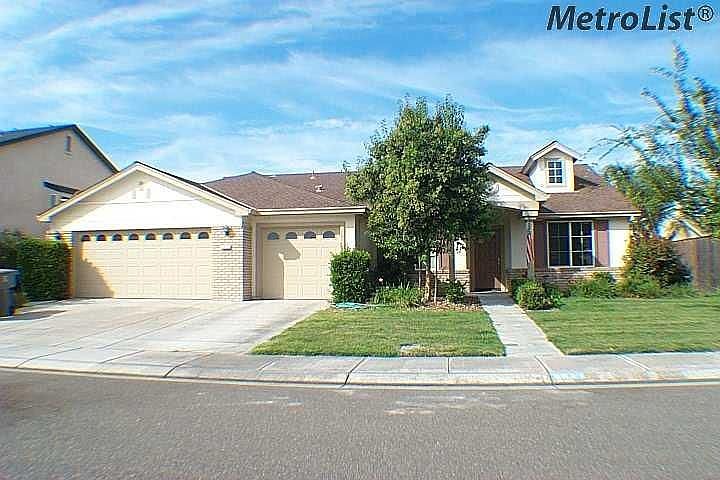 1st image of 5621 Portico Dr